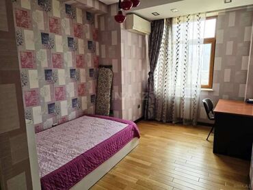 Uzunmüddətli kirayə mənzillər: Nəsimi Rayonu 28 May Metrosu Fərəh Mtk 4 otaq. Mərtəbə - 22/15 Otaq — 11