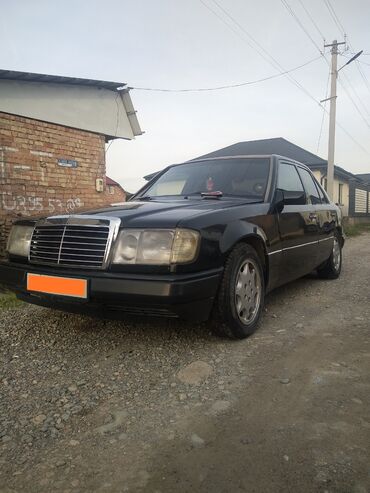 мерс банан машина: Mercedes-Benz W124: 1993 г., 2 л, Механика, Бензин, Седан