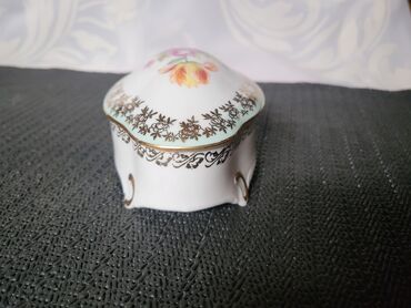 Kutije za odlaganje: Satula nova Martinroda 7g.Istocna Nemacka. Nemacka satula,sve na — 4