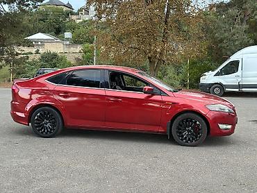 niva disk təkər: Ford Mondeo liftback, qırmızı rəng. - Kuzov: 5 qapılı liftback — 3