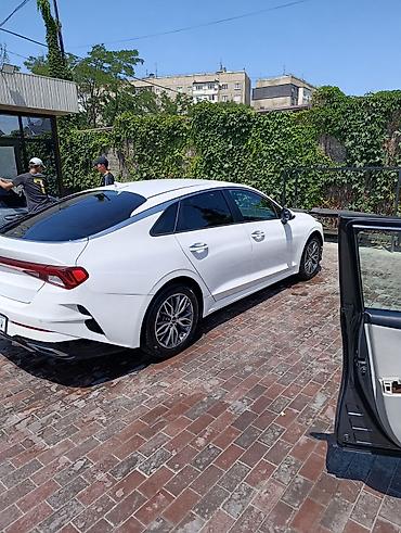 bye e5: Kia K5: 2022 г., 2 л, Автомат, Газ, Фастбек — 3