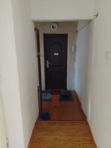 продаю квартиру район юг2: 3 комнаты, 74 м², Юг-2 мкр 106 серия, 2 этаж, Старый ремонт — 4