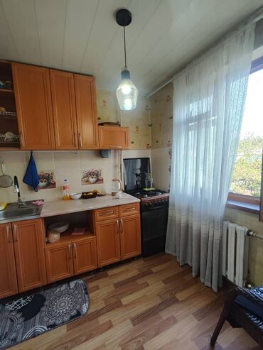 квартира с подсления: 2 комнаты, 43 м², 104 серия, 3 этаж, Евроремонт