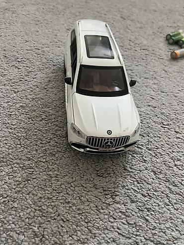 İncəsənət və kolleksiyalar: Məhsul: Metal die-cast oyuncaq maşın modelləri (2 ədəd) - Qara sedan — 2