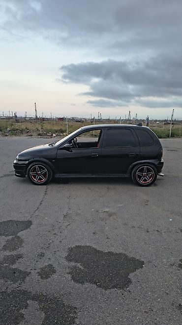 opel stra: Avtomobil: Opel Corsa B (5 qapı, hetçbek) Rəng: Qara, tam qara üslub — 9