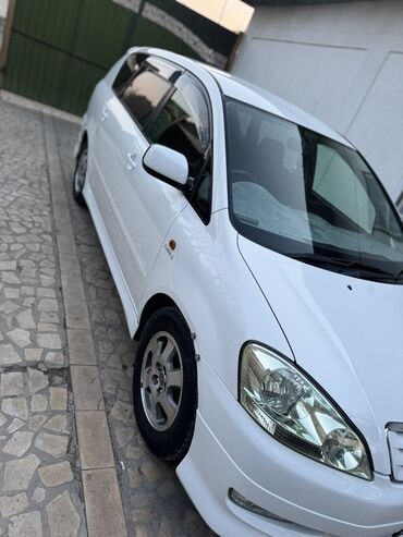 Toyota: Toyota Ipsum: 2003 г., 2.4 л, Автомат, Бензин, Минивэн — 3