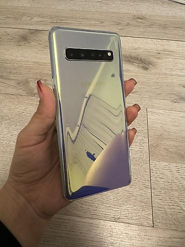 Samsung Galaxy S10 5G (SM-G977N) - Экран 6.7" Dynamic AMOLED