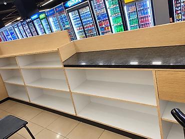 Mağaza avadanlığı: Səliqəli və yaxşı vəziyyətdə aptek və mağazalar üçün kassa və vitrin — 3