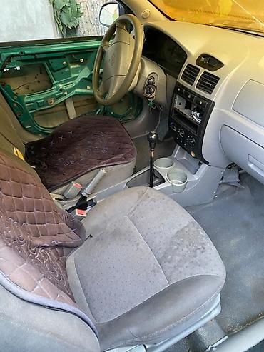 кия ри: Kia Rio: 2002 г., Механика, Бензин, Хэтчбэк — 8