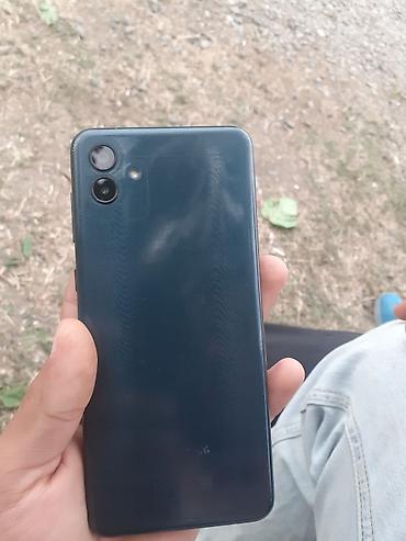 komputer ucun ekran sekilleri yukle: Smartfon – 6.5” ətrafı böyük ekranlı, ön hissədə damla-tipli kamera — 2