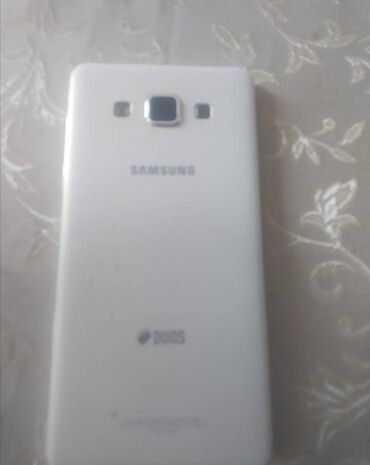 samsung a500: Samsung A500, 8 GB, rəng - Ağ