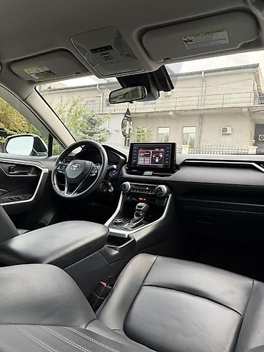 Toyota: Toyota RAV4: 2019 г., 2.5 л, Автомат, Гибрид, Кроссовер — 5