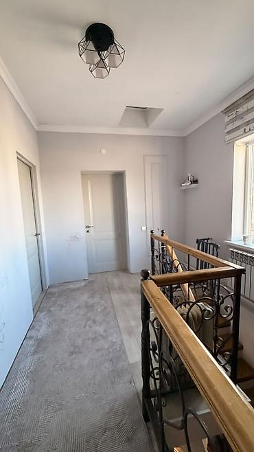 Продажа коттеджей и домов: 4 комнаты, 230 м², 4 соток, Бишкек, Учкун мкр Собственник — 3