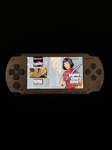 купить playstation portable: Psp silver model proshivka olunub ustunde original adabtri verilir oz