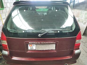 j 5: Mitsubishi Space Wagon: 1998 г., 2.4 л, Автомат, Бензин, Универсал — 4