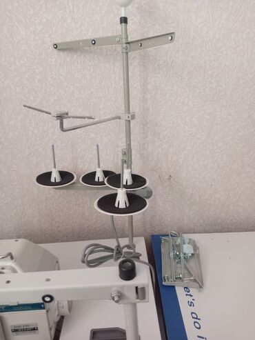 Tikiş maşınları: Tikiş maşını Yeni,Overlok, 4 saplı, Ödənişli çatdırılma — 3