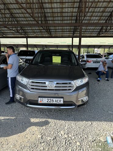 афтамат машина: Toyota Highlander: 2011 г., 3.5 л, Автомат, Газ, Внедорожник