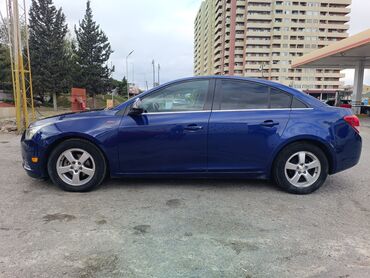 Chevrolet: Chevrolet Cruze: 1.4 l | 2013 il 240000 km Sedan — 6