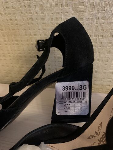 женские туфля: Туфли, 37, Pierre Cardin, Новый, цвет - Черный