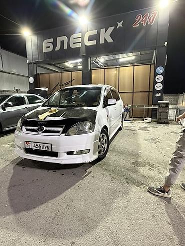 ayn: Toyota Ipsum: 2002 г., 2.4 л, Газ, Минивэн — 5
