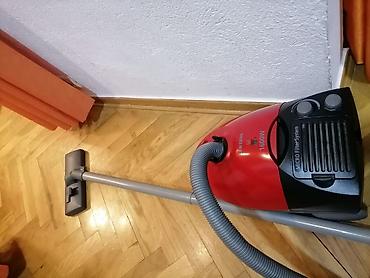 Klasični usisivači: Usisivač Samsung 1600w. Odličan usisivač Papirna kesa Dobro vuče i tih — 8