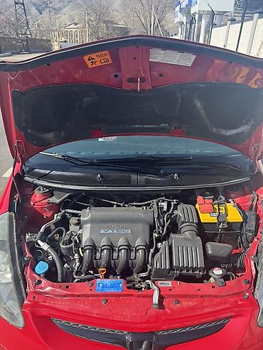 Honda: Honda Jazz: 2006 г., 1.5 л, Вариатор, Бензин, Хэтчбэк — 4