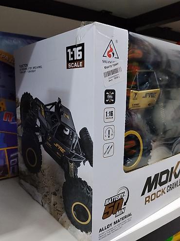 Модели автомобилей: Радиоуправляемый внедорожник MOKA Rock Crawler в масштабе 1:16 — 2