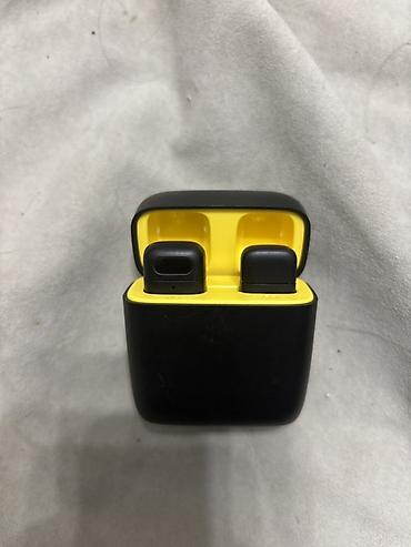 jbl charge: Беспроводная петличная микрофонная система с зарядным кейсом - — 1