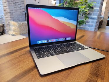 макбук про 2019: Ноутбук, Apple, 8 ГБ ОЭТ, Apple M1, Колдонулган, эс тутум SSD