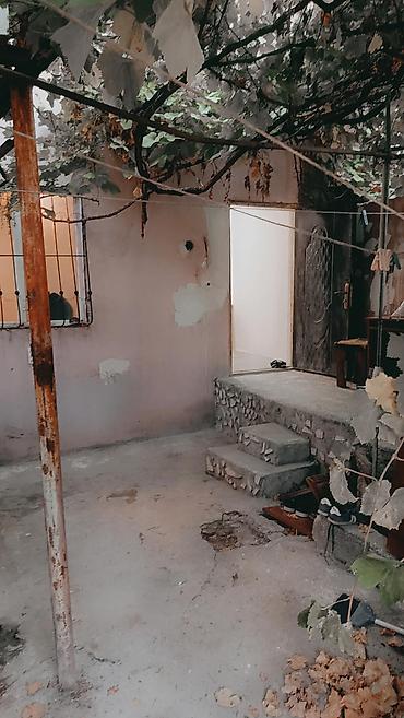 Həyət evləri və villalar: 2 otaqlı, 62 kv. m, Kredit yoxdur, Orta təmir — 1
