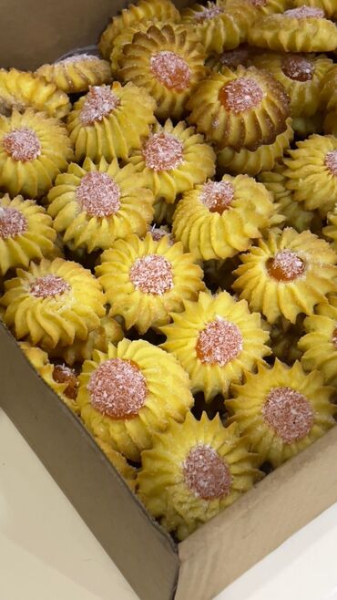 Un məmulatları: Öz Şirniyyat – müxtəlif növ qablaşdırılmış şirniyyatlar Məhsul — 25