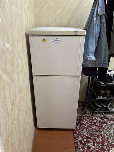 холодильник hitachi: Муздаткыч Avest, Оңдоо талап кылынат, Эки камералуу, De frost (тамчы), 50 * 125 * 50