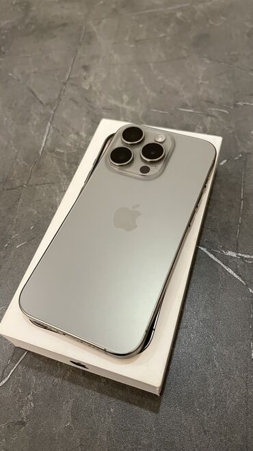 iphone xr голубой: IPhone 15 Pro, Б/у, 256 ГБ, Natural Titanium, Защитное стекло, Чехол, Коробка, 93 %