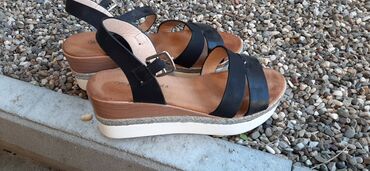 gumene ženske čizme: Sandals, 37