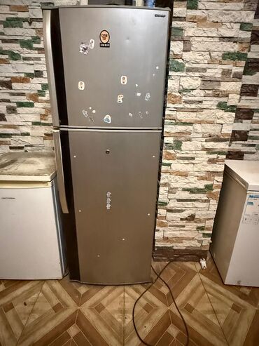 купить холодильник ноу фрост в баку цена: *Soyuducu 230 aznə Satılır* Evdən satışdı Nofrosdu köç səbəbiylə