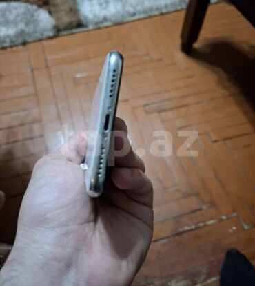 Apple iPhone: IPhone X, 64 GB, White Titanium, Face ID