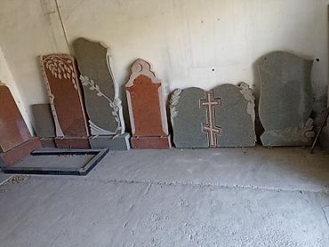 Ритуальные услуги: Облицовка надгробий, Уход за могилами, Изготовление табличек | Габбро, Мрамор, Гранит | Установка, Оформление — 14