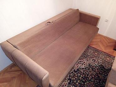 Stilske garniture: Prodajem ocuvan namestaj po povoljnoj ceni. Na prodaju kauci — 10