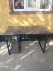 продам книжный шкаф: Офисные стол 120х60 высота 75