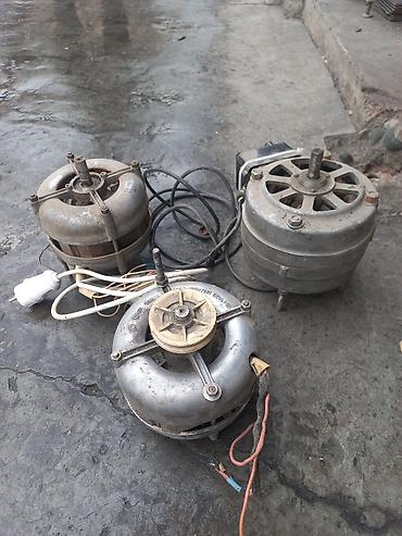 Электродвигатели: Электродвигатель 3ф параметры стерты ц 6.000 с. двиг по меньше зф — 15