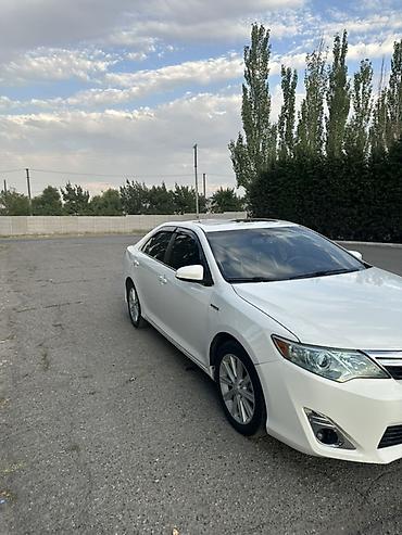 динамики камри: Toyota Camry: 2013 г., 2.5 л, Вариатор, Гибрид, Седан — 2