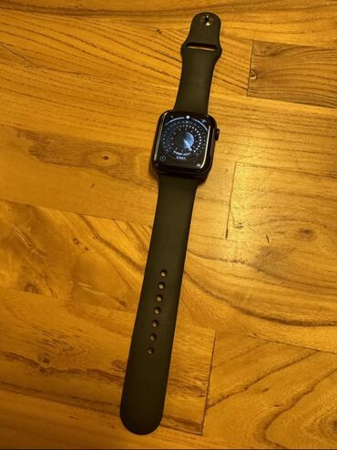 Наручные часы: Apple Watch Series 4 Stainless Streel 44mm. В идеальном состоянии, на