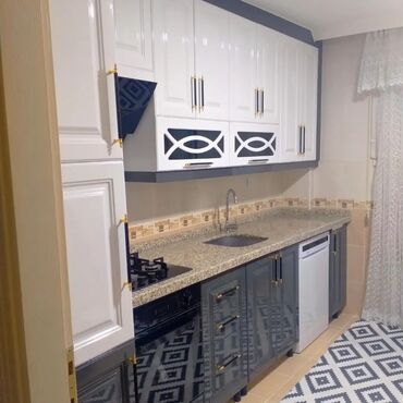 Sifarişlə mətbəx mebeli: Sifarişlə mətbəx dəsti, Özü çəkən petlələr, Mat laminat, Kredit yoxdur, Pulsuz çatdırılma — 1