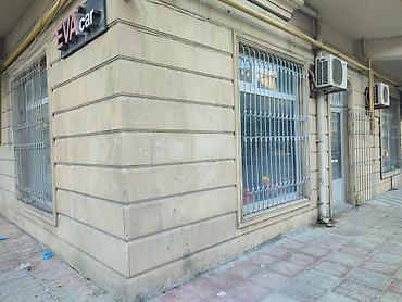Künc yerləşimli vitrinli obyekt/mağaza sahəsi - Küçəyə çıxışı olan
