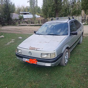 химия на авто: Volkswagen Passat: 1989 г., Механика, Бензин, Седан — 1