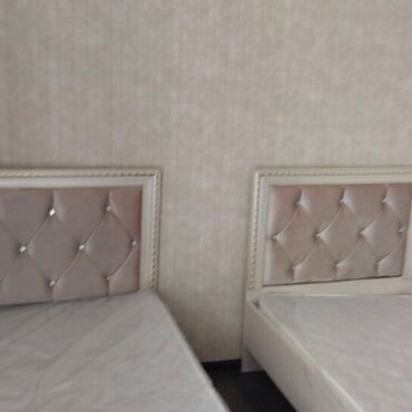 Uzunmüddətli kirayə mənzillər: Gəncədə.GDU nun 2 ci korpusuna yaxın Bayraq meydanına yaxın 12 — 6