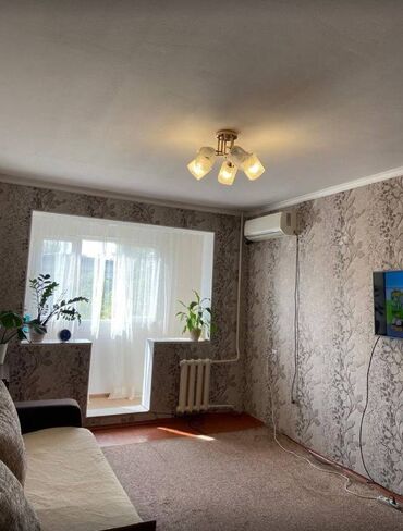 Помещения свободного назначения: 1 комната, 36 м², 105 серия, 4 этаж, Косметический ремонт