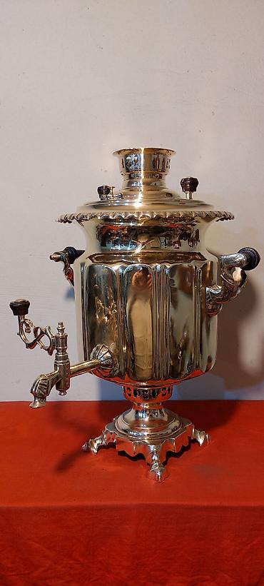 samovar 3 litr: 19-cu esrin sonlari Tula istehsali samovar 5-litrlikdir, materiali; — 10