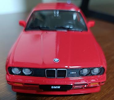 formula 1: Bburago maketa automobila – 1988 BMW 3 Series M3 (E30) - Skala: 1:24 — 2