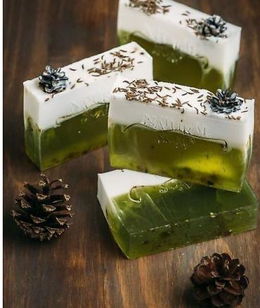 Уход за телом: Натуральное мыло - Состав: растительные масла (оливковое/кокосовое/ши — 8